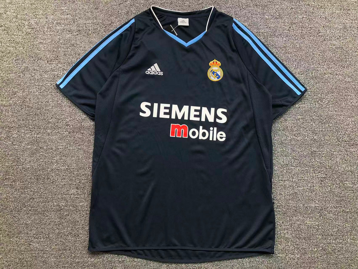 FC Real Madrid Retro Jersey 2003/2004 Away