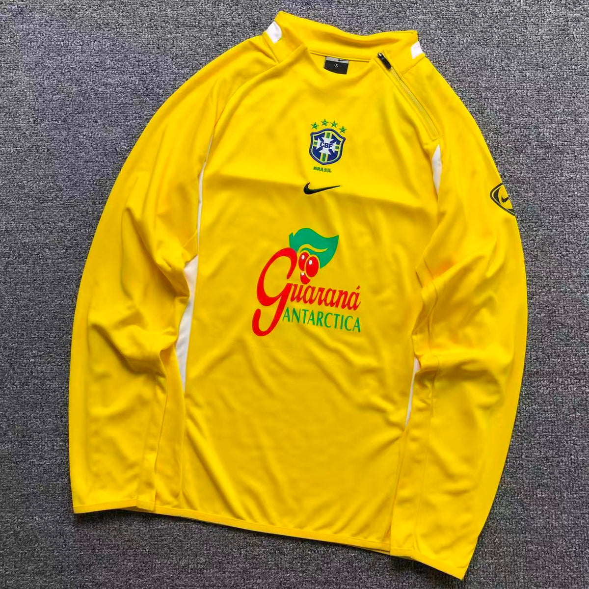 FC Brazil Retro Jersey 2006 Training Edition