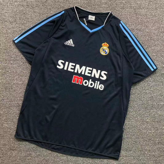 FC Real Madrid Retro Jersey 2003/2004 Away
